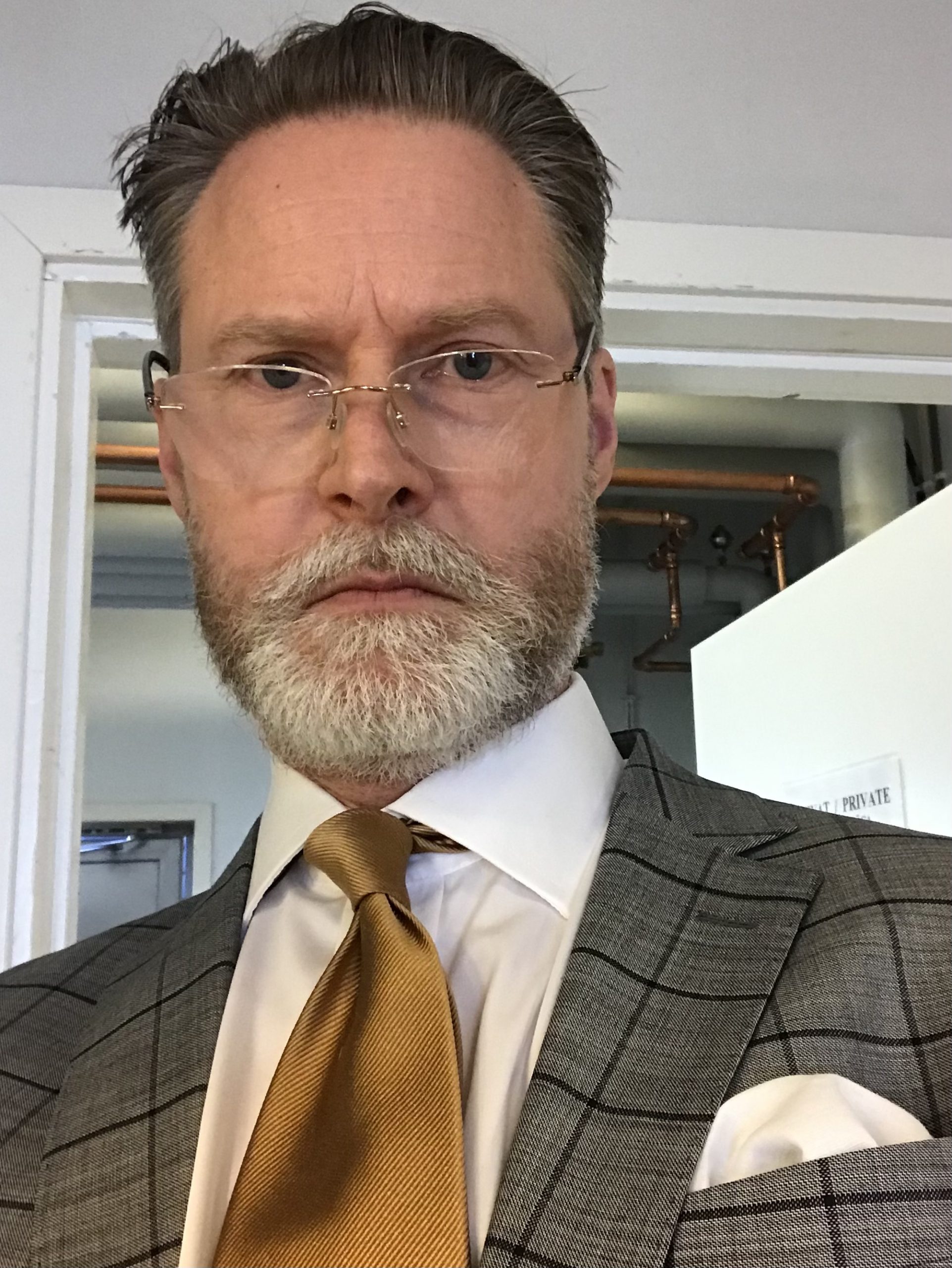 Actor Henrik Norman as attorney in TV feature Beck 2021
